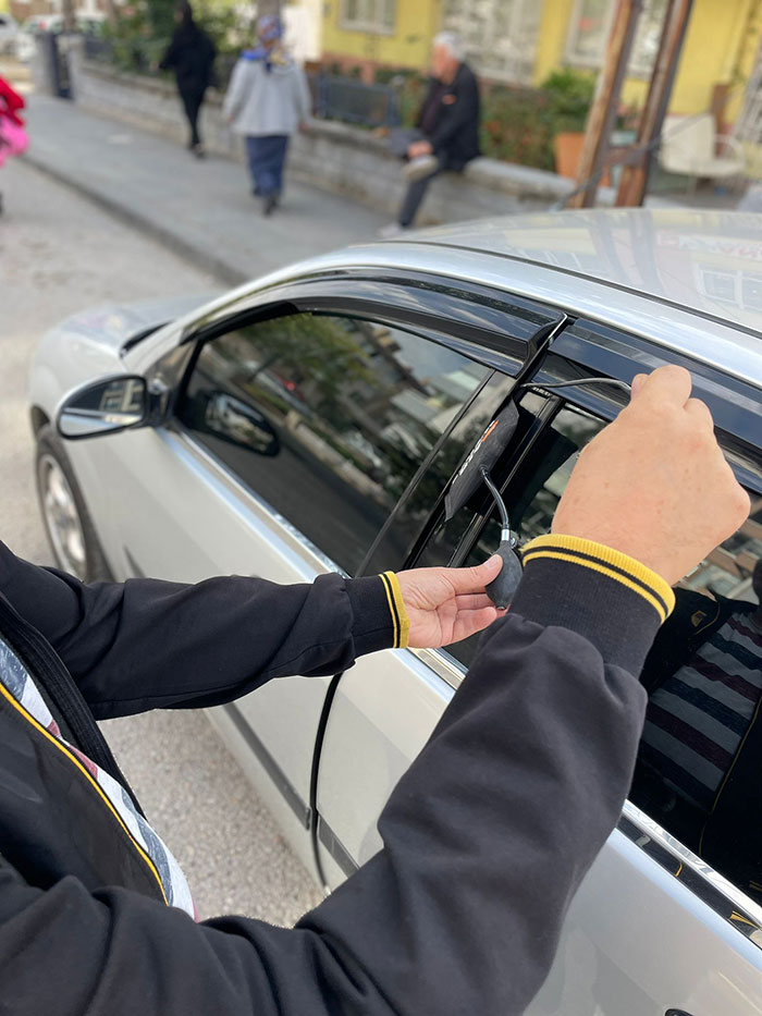 Adalar Oto Kilitçisi